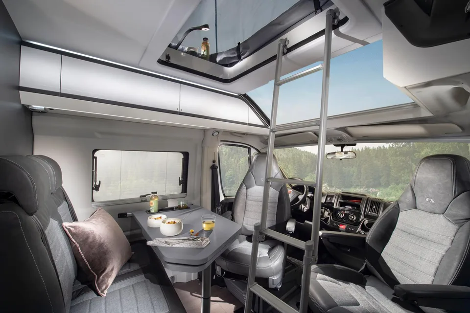 Camper Montenegro Recreational Vehicles  - Adria Twin Sport 600 SPB Class B