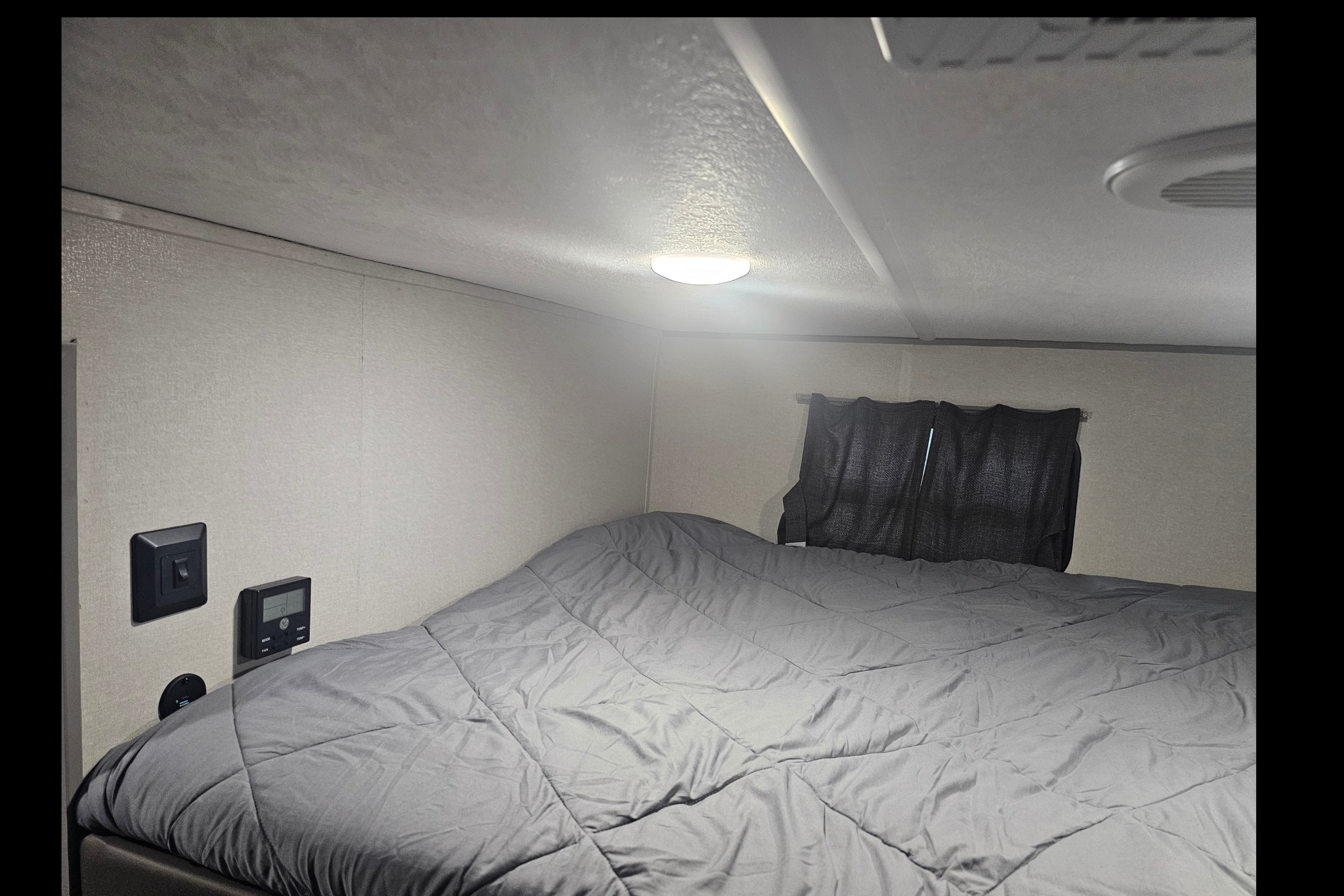 2025 Coachmen Catalina Travel Trailer