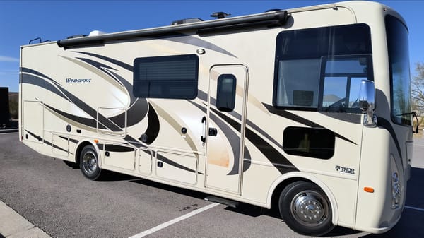 '17 Thor Windsport – Ultimate Dog's Pleasure Dome!
