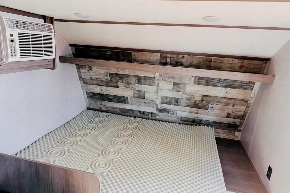 Dropped Pin Life Bunkhouse
