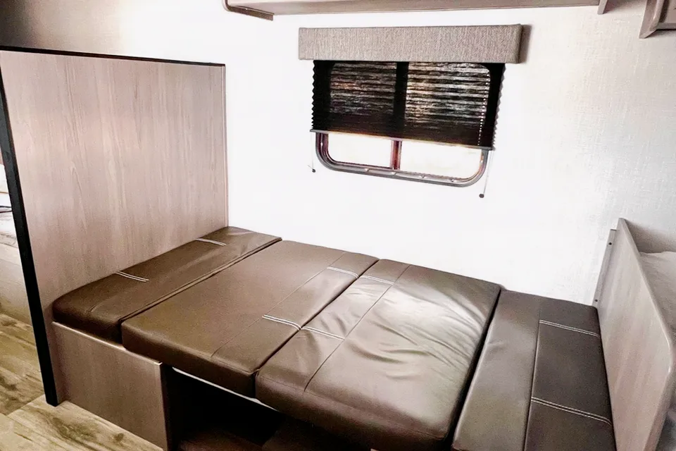 Dropped Pin Life Bunkhouse
