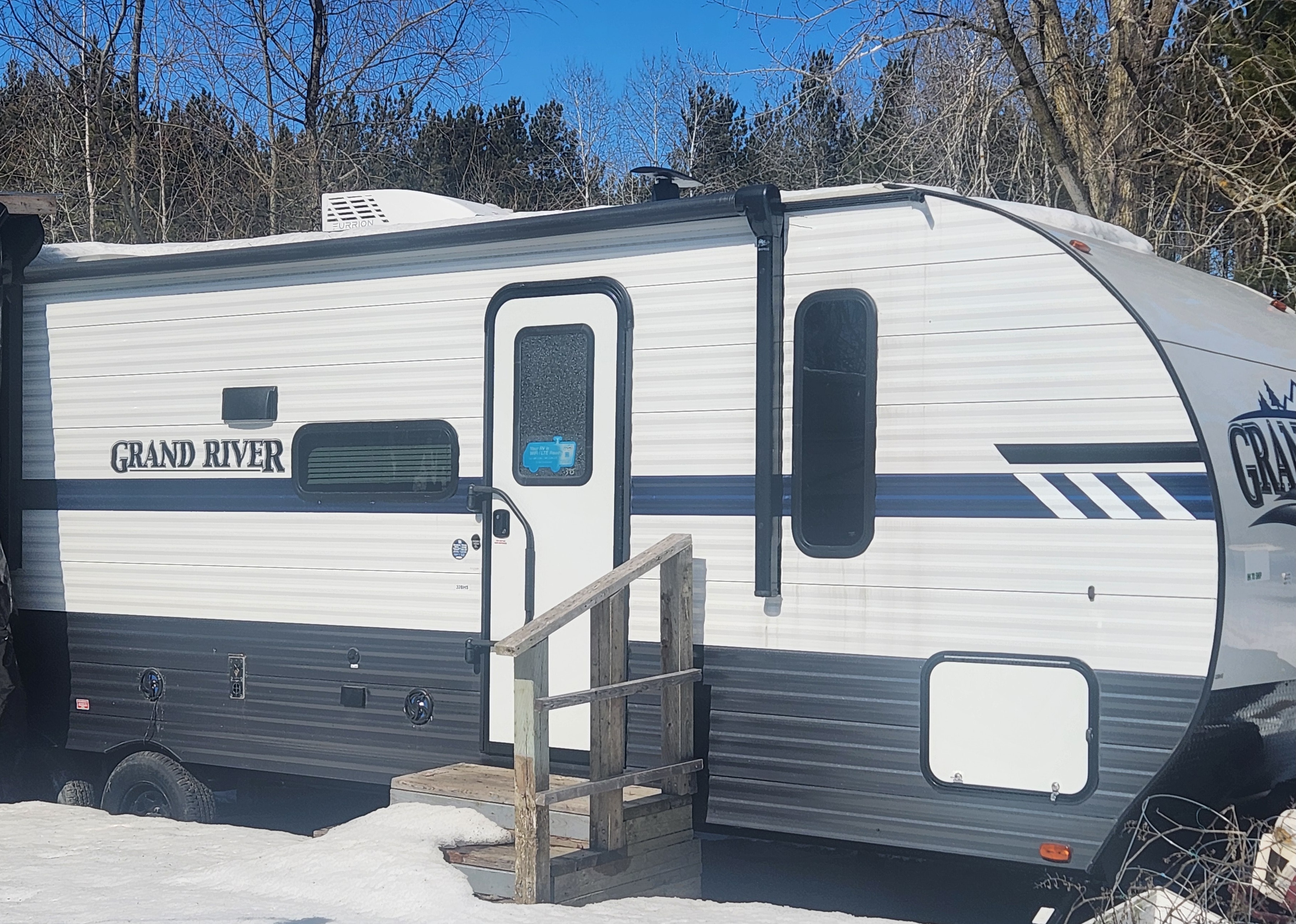 Bill's Grand River 32BHS Travel Trailer