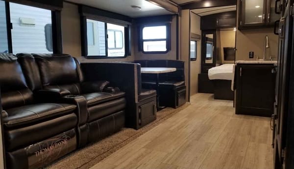 Cozy Family Bunkhouse Getaway