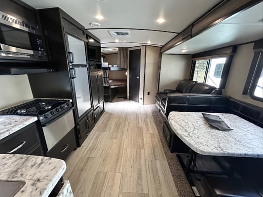 Cozy Family Bunkhouse Getaway