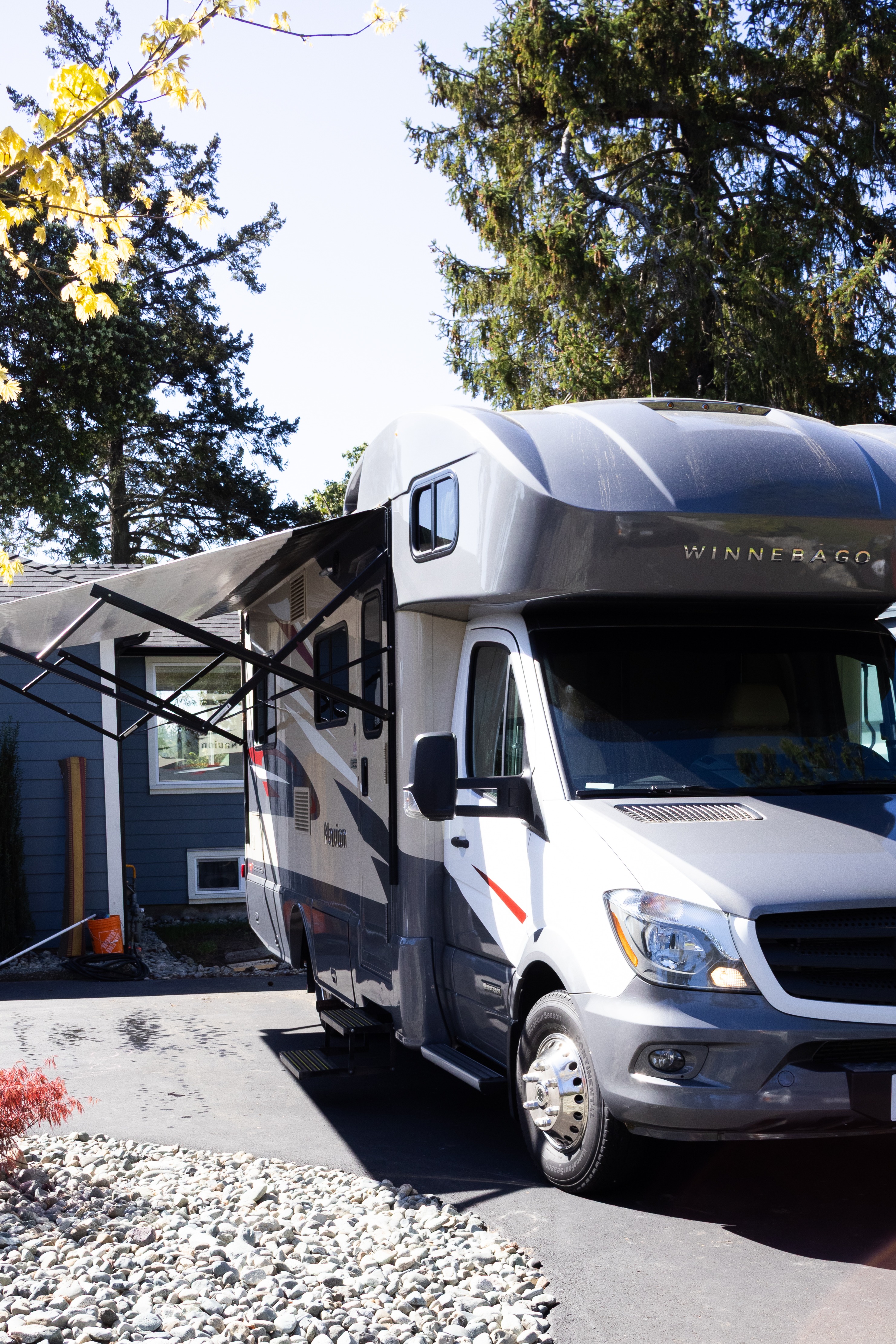 Shred Zeppelin [Luxury Motorhome]