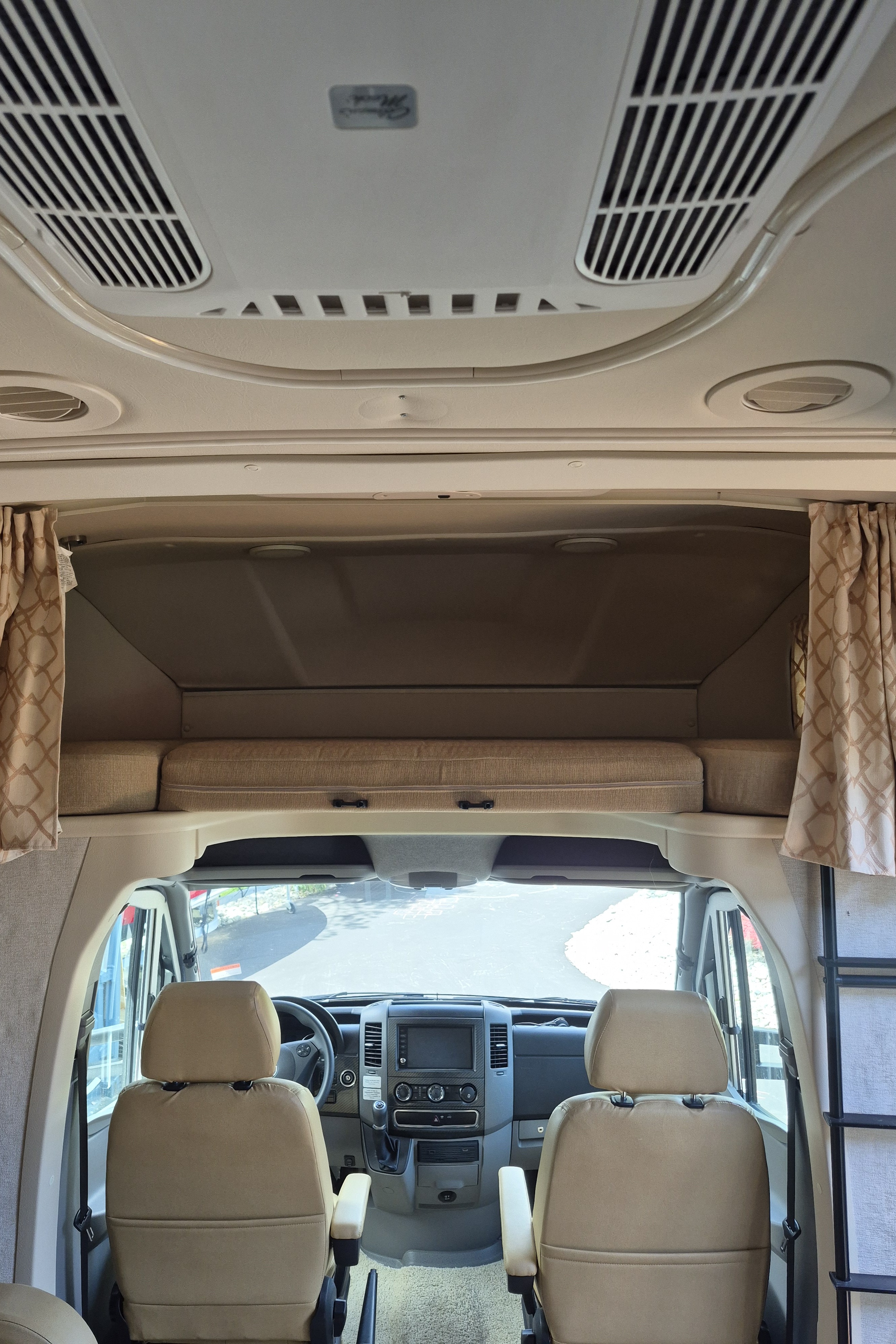 Shred Zeppelin [Luxury Motorhome]