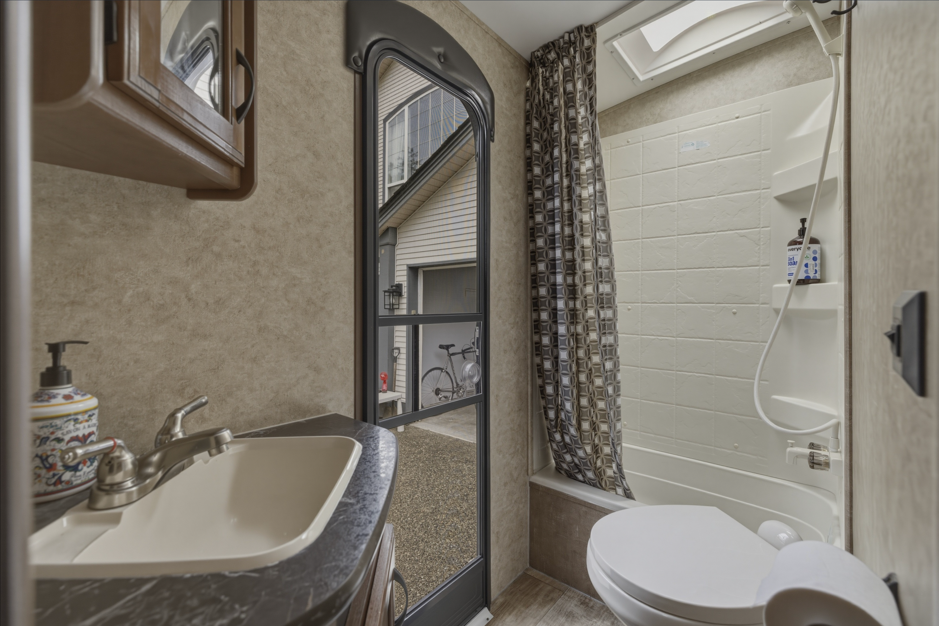 Pleasants Jayco Luxury Bunkhouse Trailer