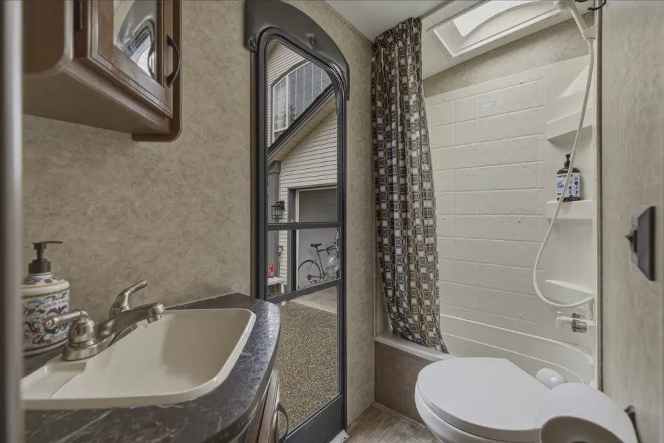 Pleasants Jayco Luxury Bunkhouse Trailer