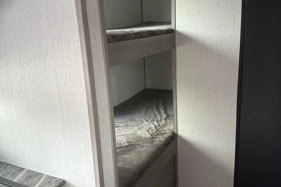 Pretty Lher's Keystone Kodiak 196 BH Travel Trailer