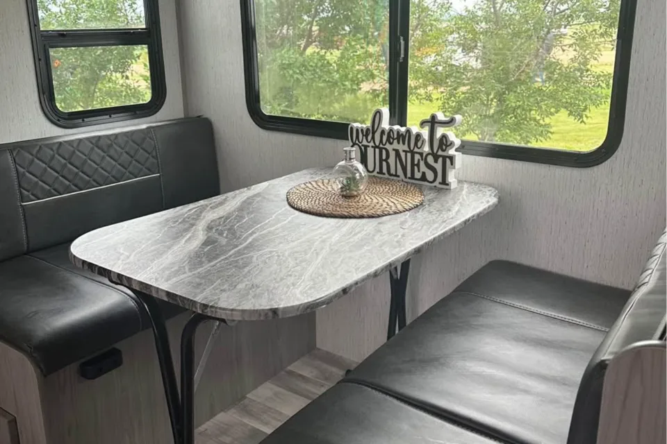 Pretty Lher's Keystone Kodiak 196 BH Travel Trailer
