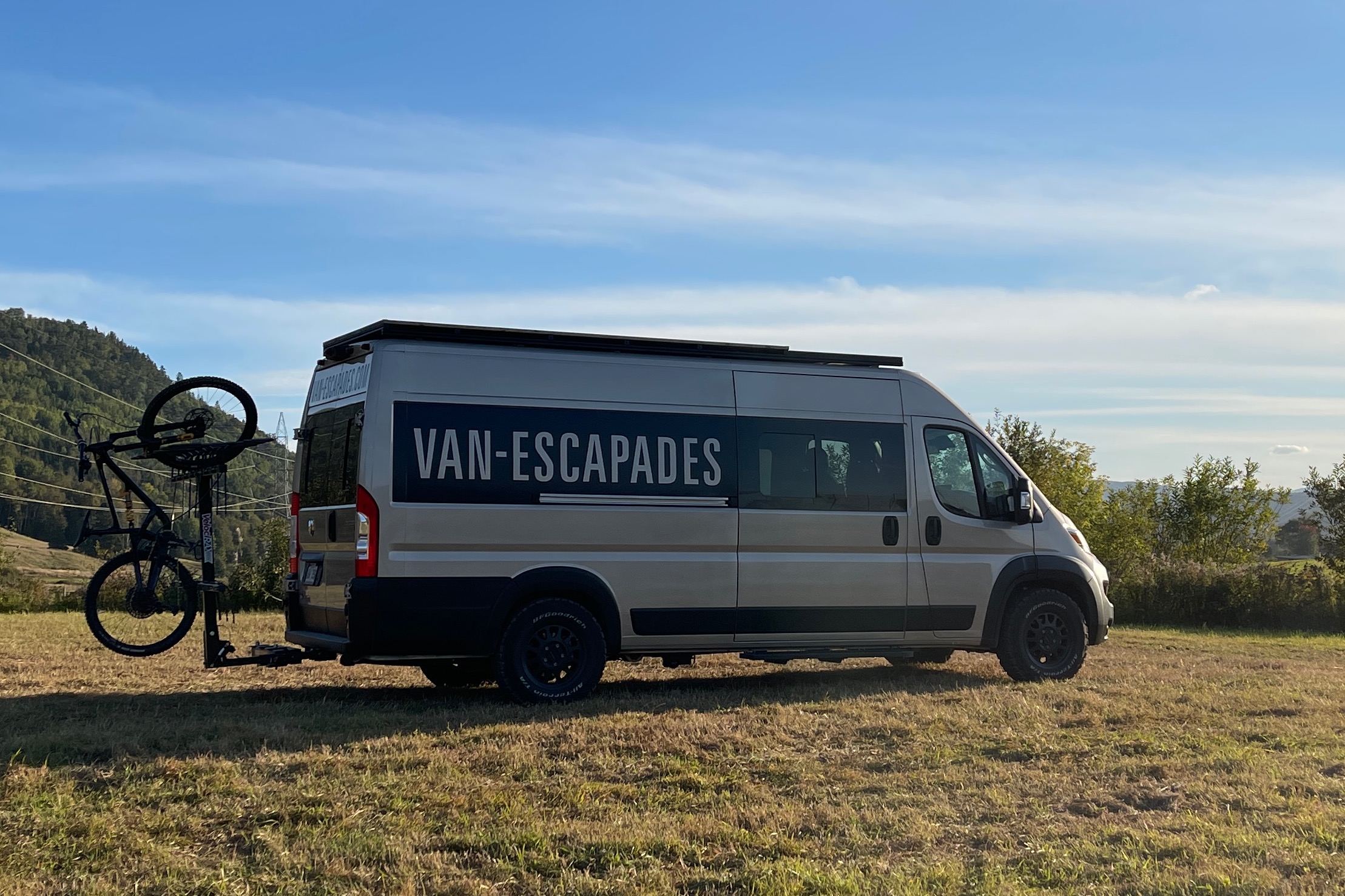 Van-Escapades 23-002 - Promaster 4 places