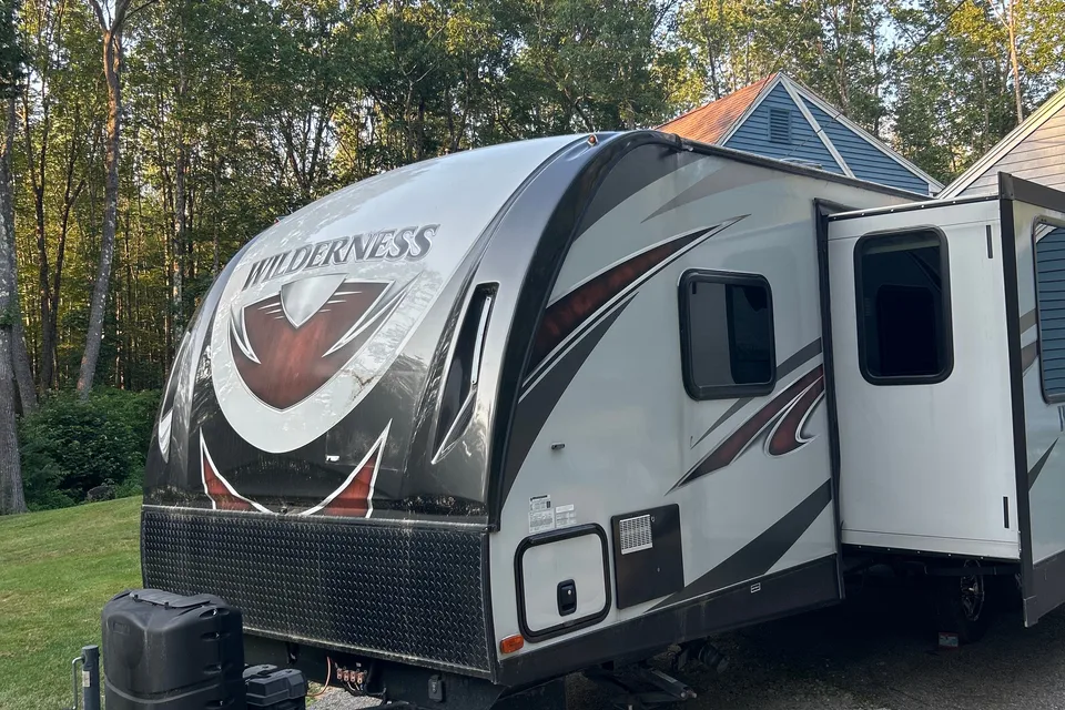 Christopher's Heartland Wilderness ultra Travel Trailer