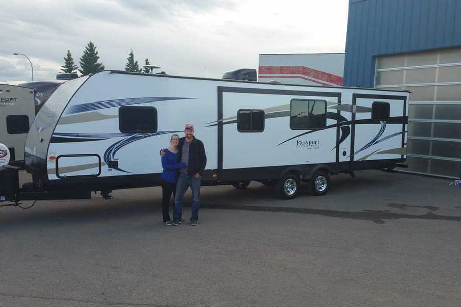 Landon's Keystone Passport 3350BHWE Travel Trailer