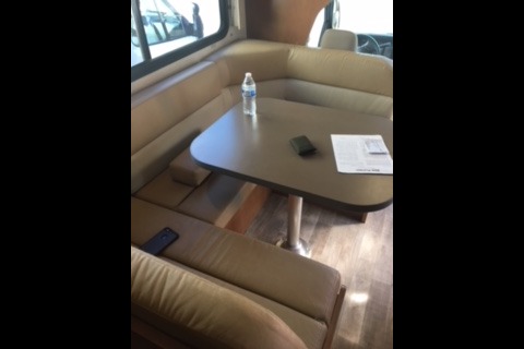 John's Winnebago Minnie Winnie Class C