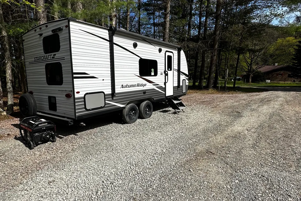 Starcraft Autumn Ridge 20MB Travel Trailer