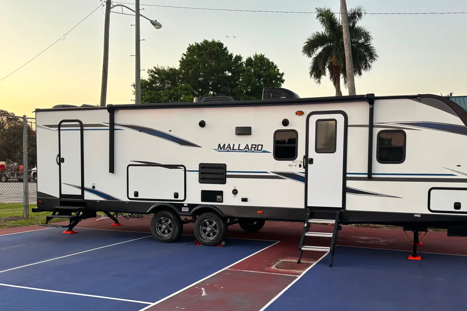 Heartland Mallard M312 Travel Trailer