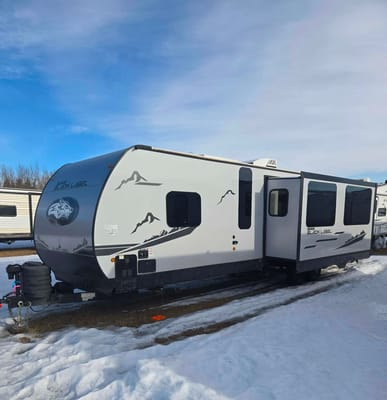 37 Foot Forest River Cherokee Black Label Travel Trailer