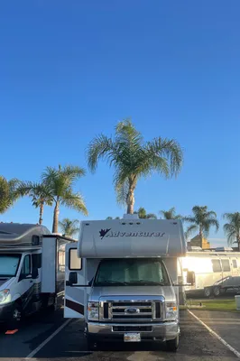 Myles's Adventurer Manufacturing 2017 ford E350 Adventurer Class C 23’ RV Class C