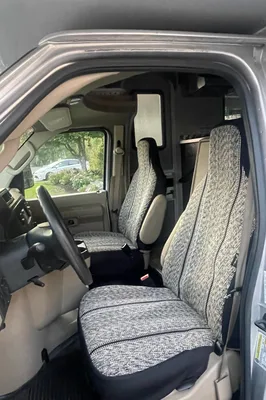 Myles's Adventurer Manufacturing 2017 ford E350 Adventurer Class C 23’ RV Class C