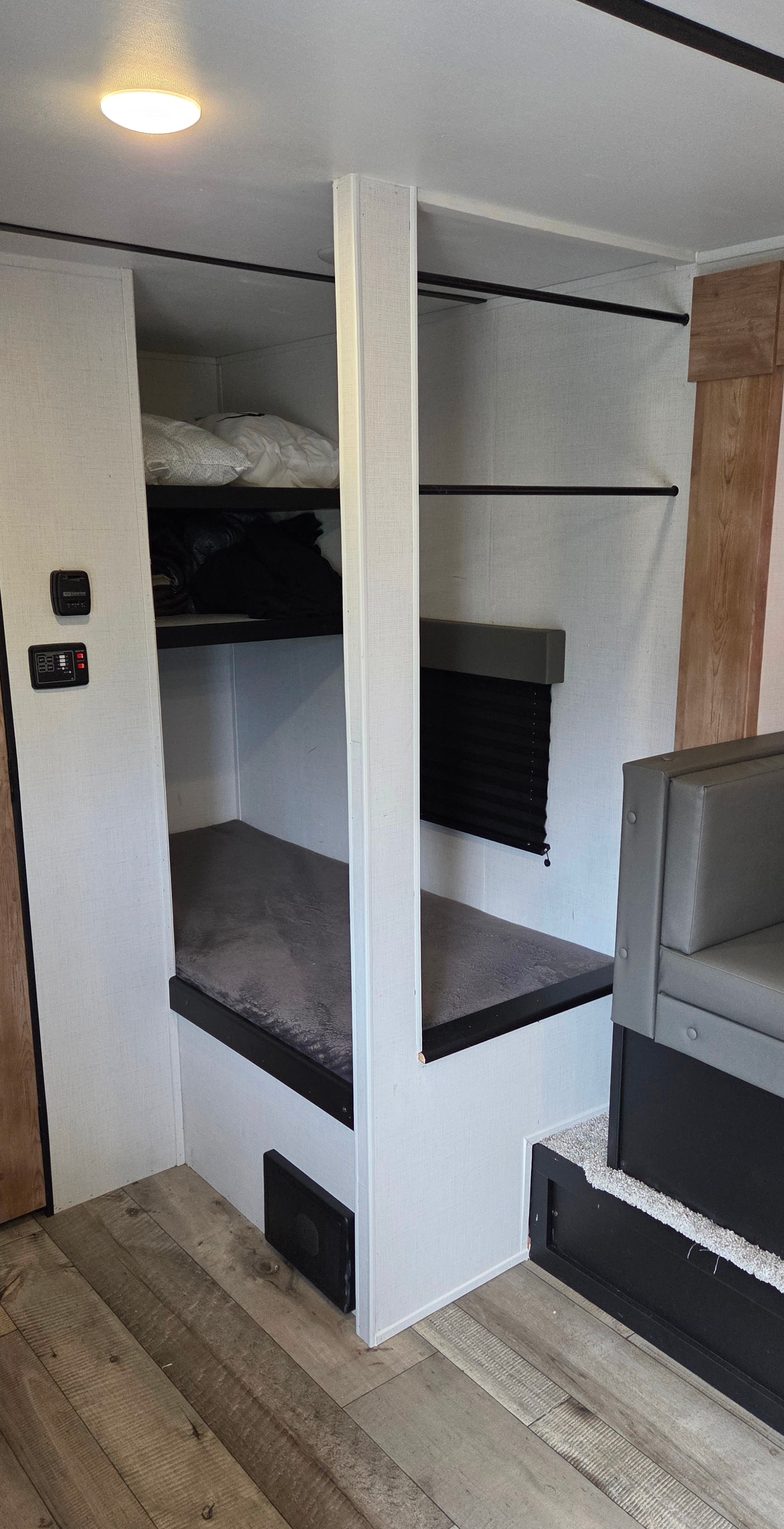 Dennis's Keystone 2022 Travel Trailer