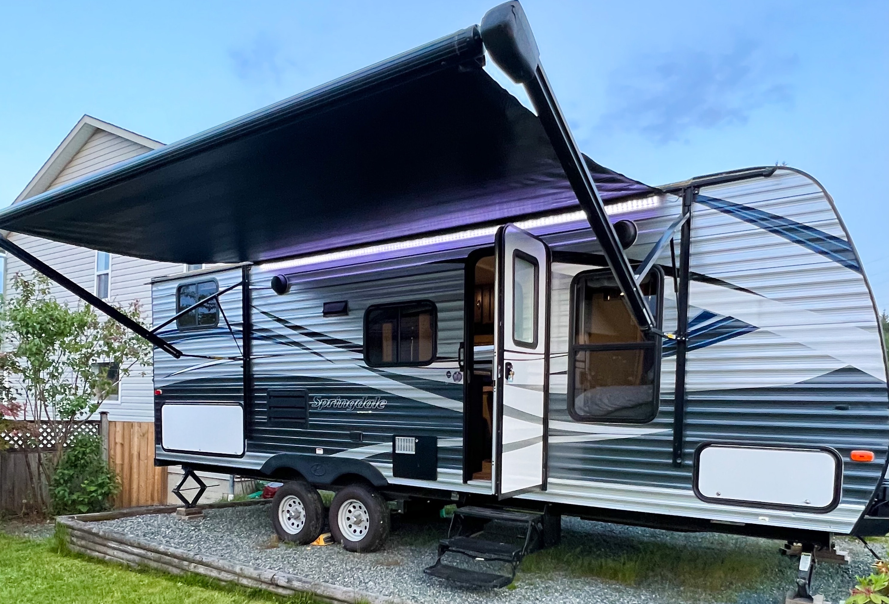 Ringland Springdale 24ft Bunkhouse Trailer