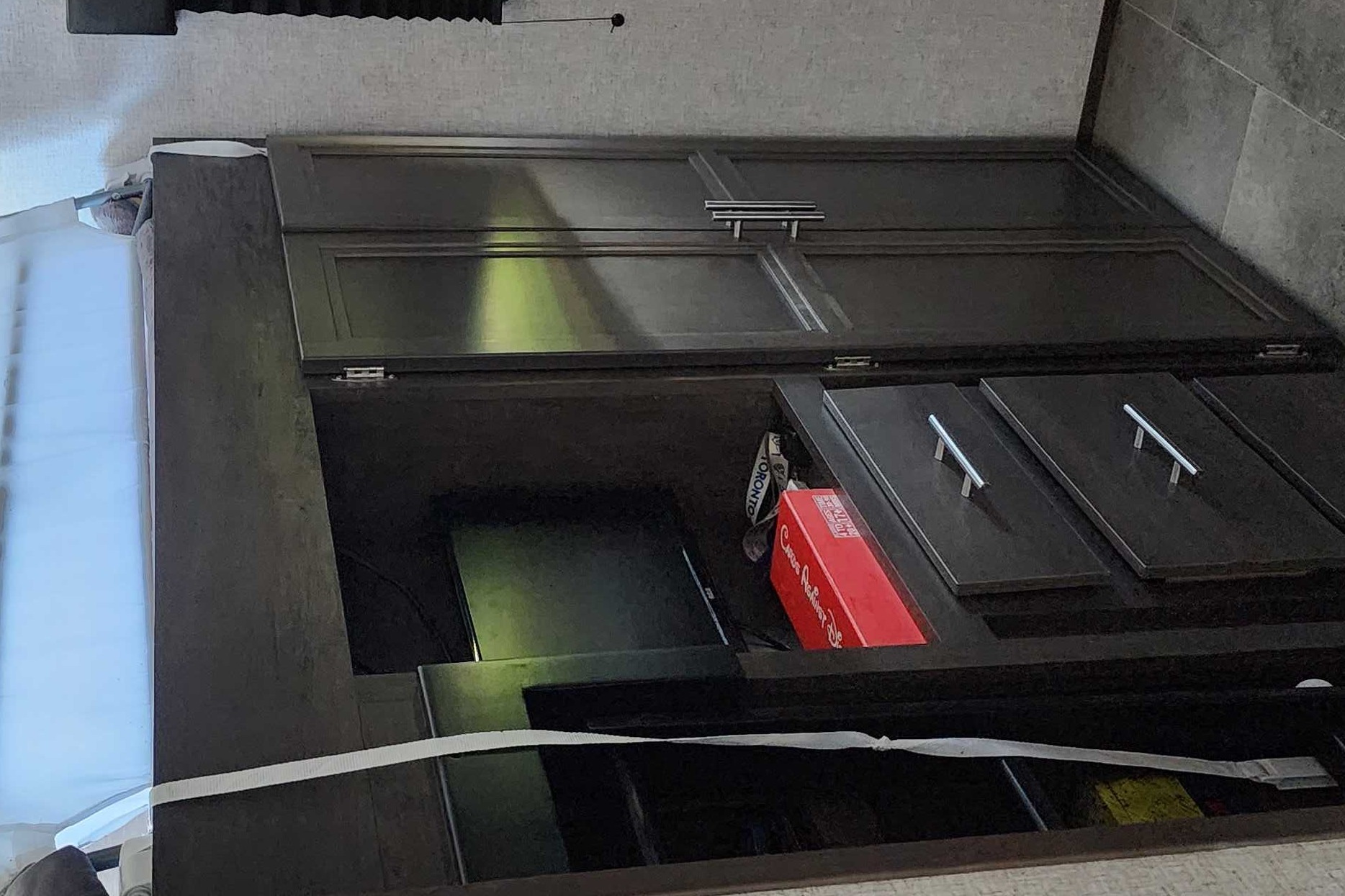 Coleman 337BH Travel Trailer