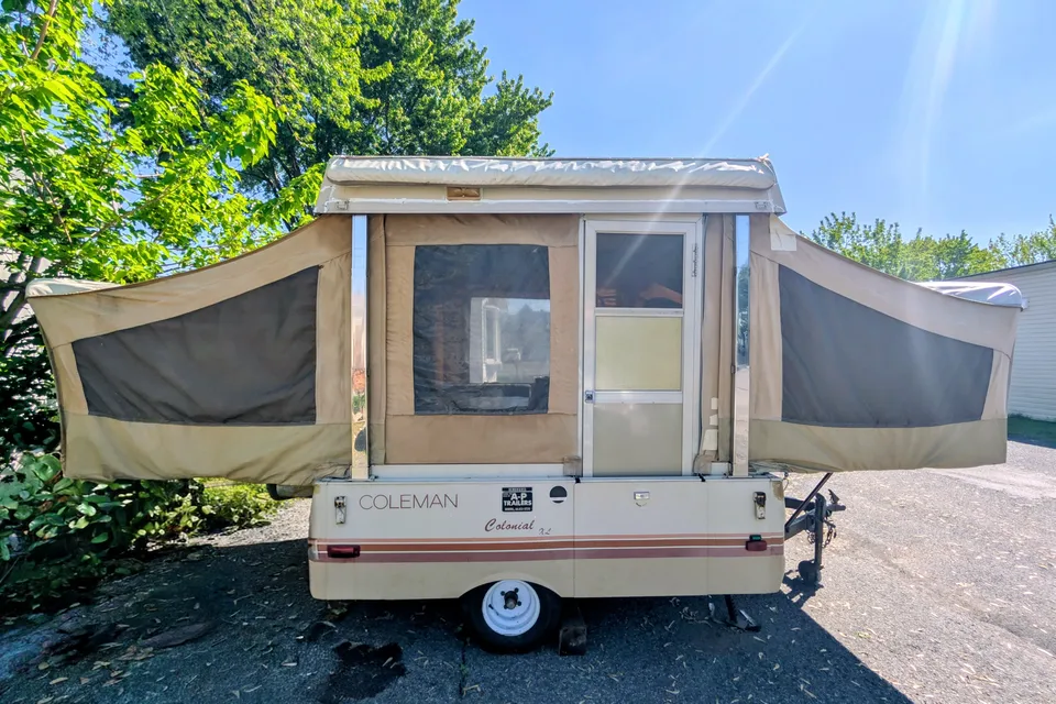Coleman Colonial XL Tente-roulotte