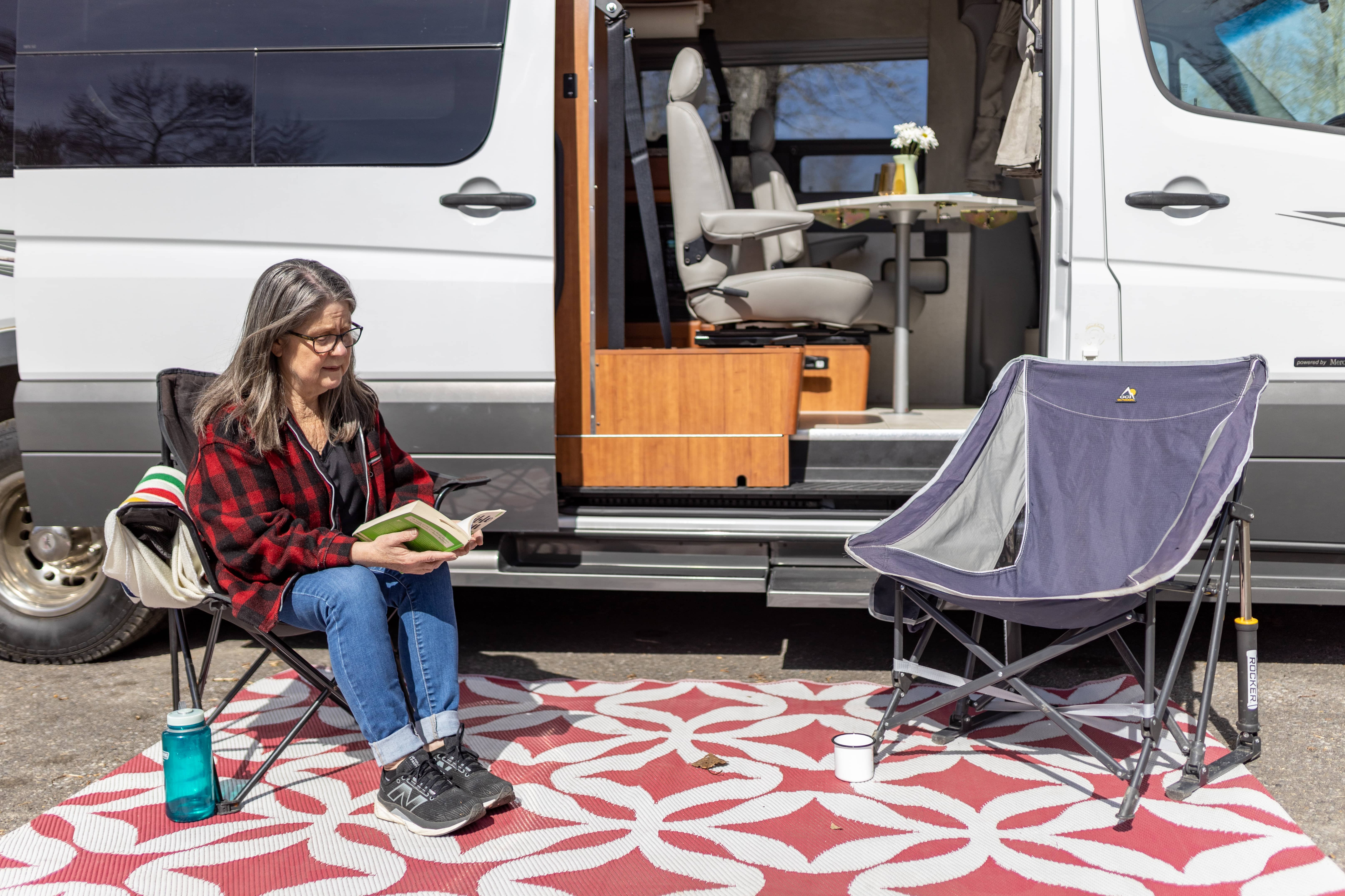 Meet Snoopy – Your Adventure-Ready Roadtrek Sprinter Van!