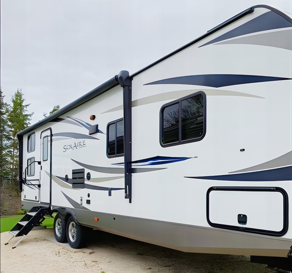 Family Fun Forest River Palomino 268BHK Travel Trailer