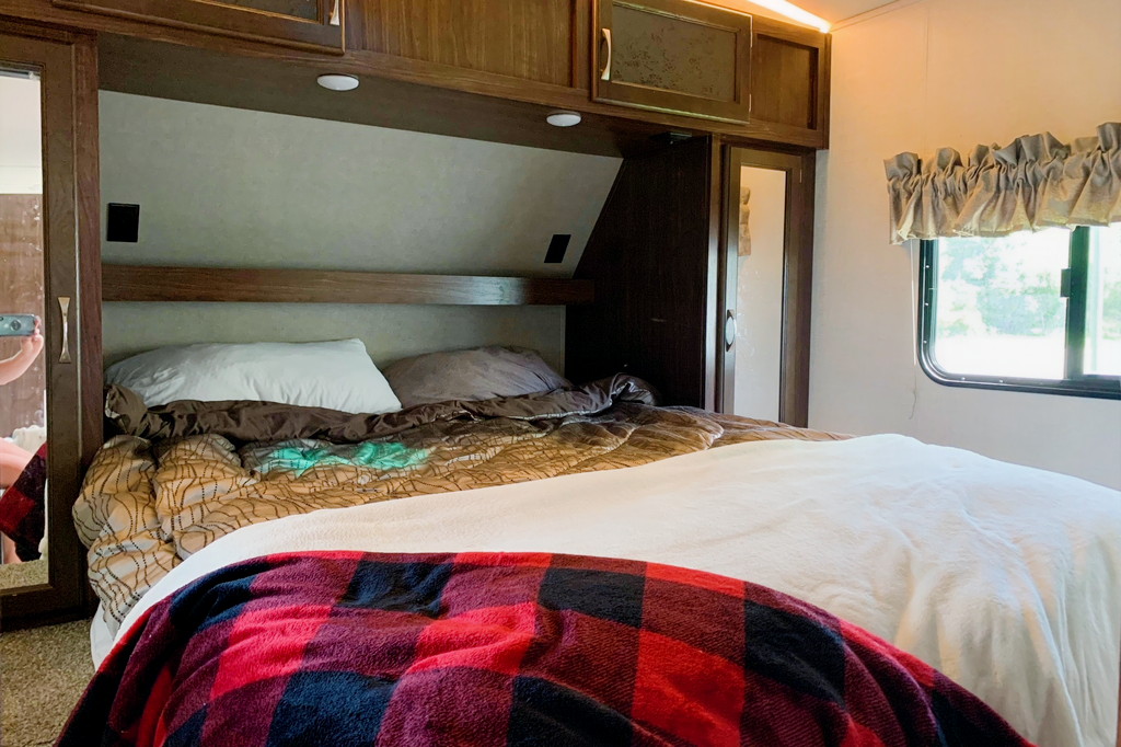 Family Fun Forest River Palomino 268BHK Travel Trailer