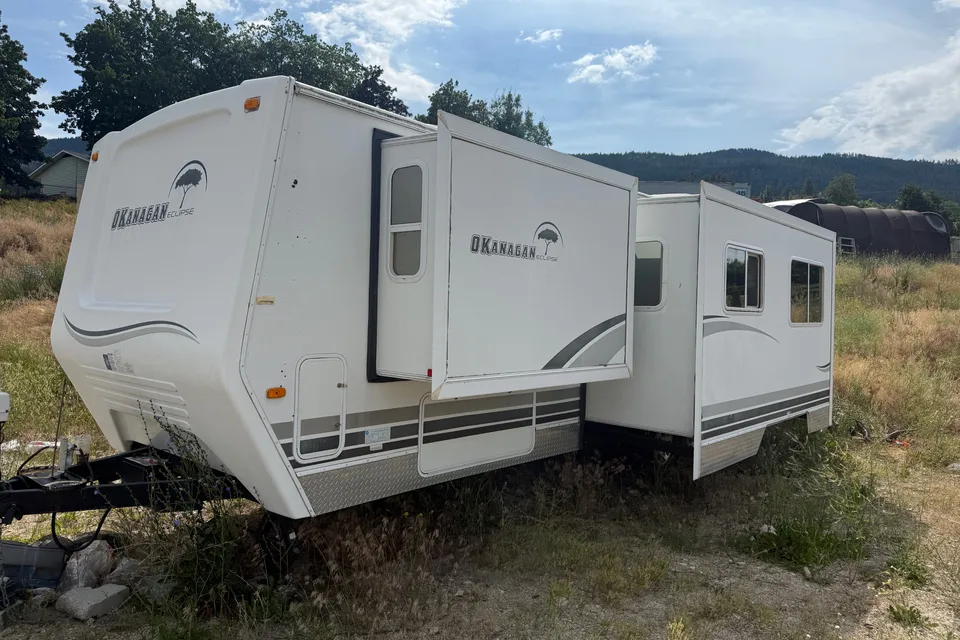 Dylan's Okanagan Eclipse Travel Trailer