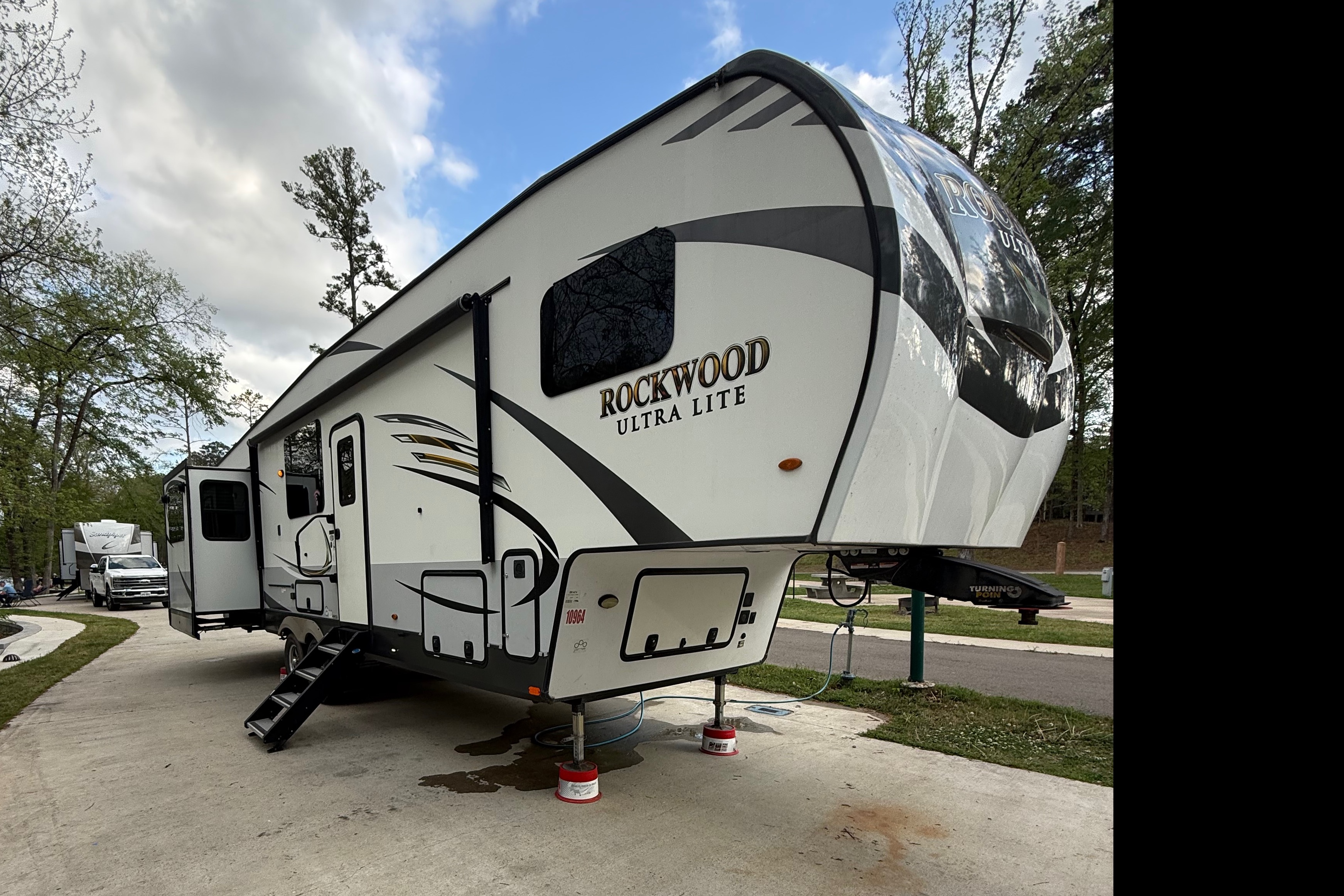 Tony’s 2020 Forest River Rockwood Ultra Light