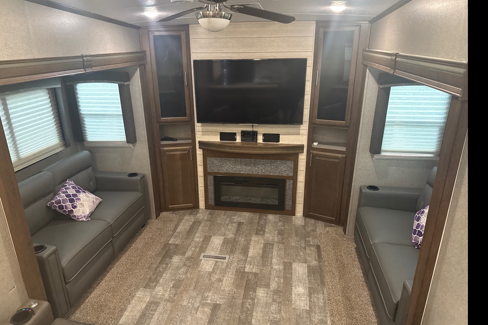 Tony’s 2020 Forest River Rockwood Ultra Light