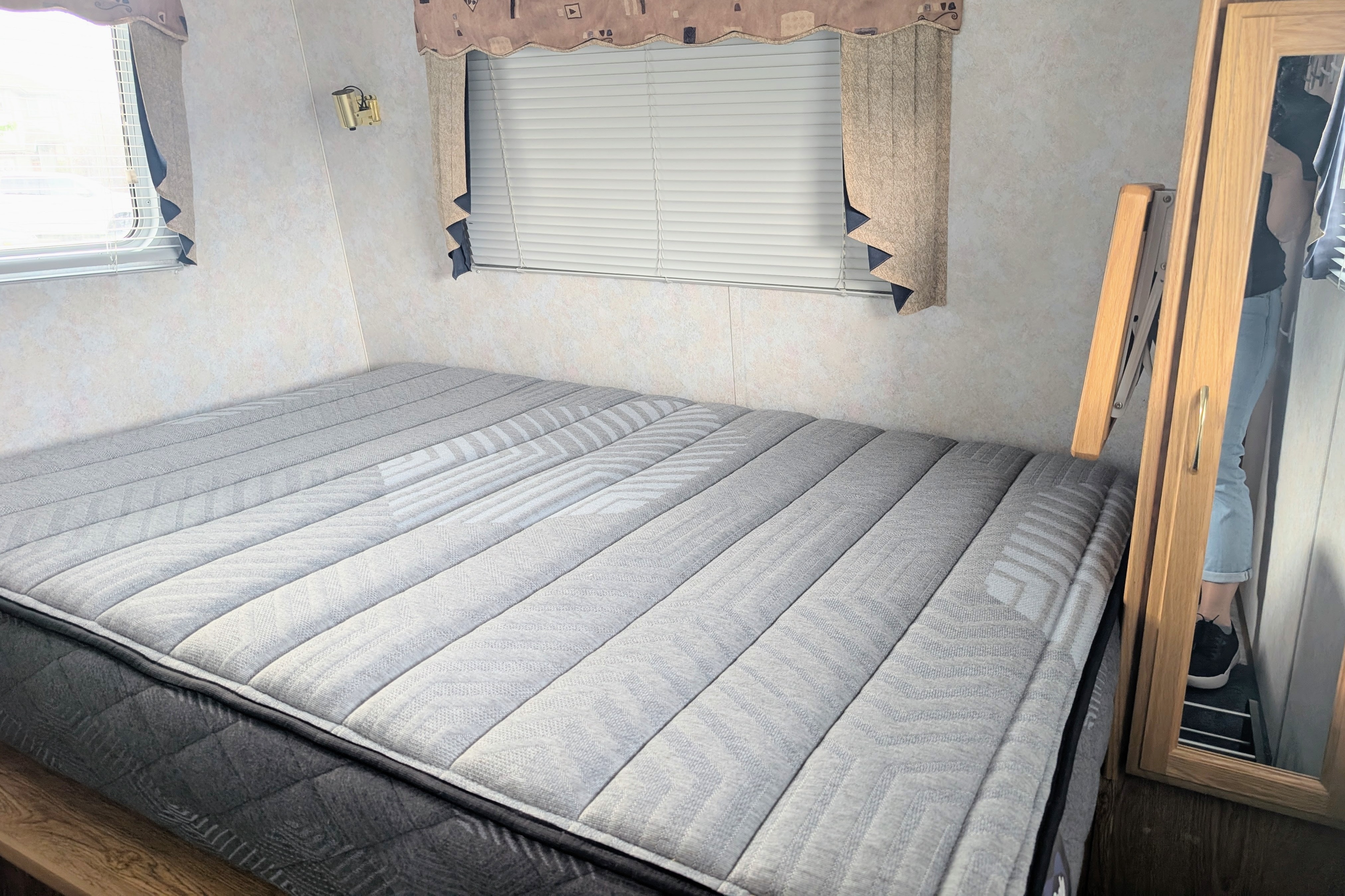 Sean's Vanguard Legend Travel Trailer