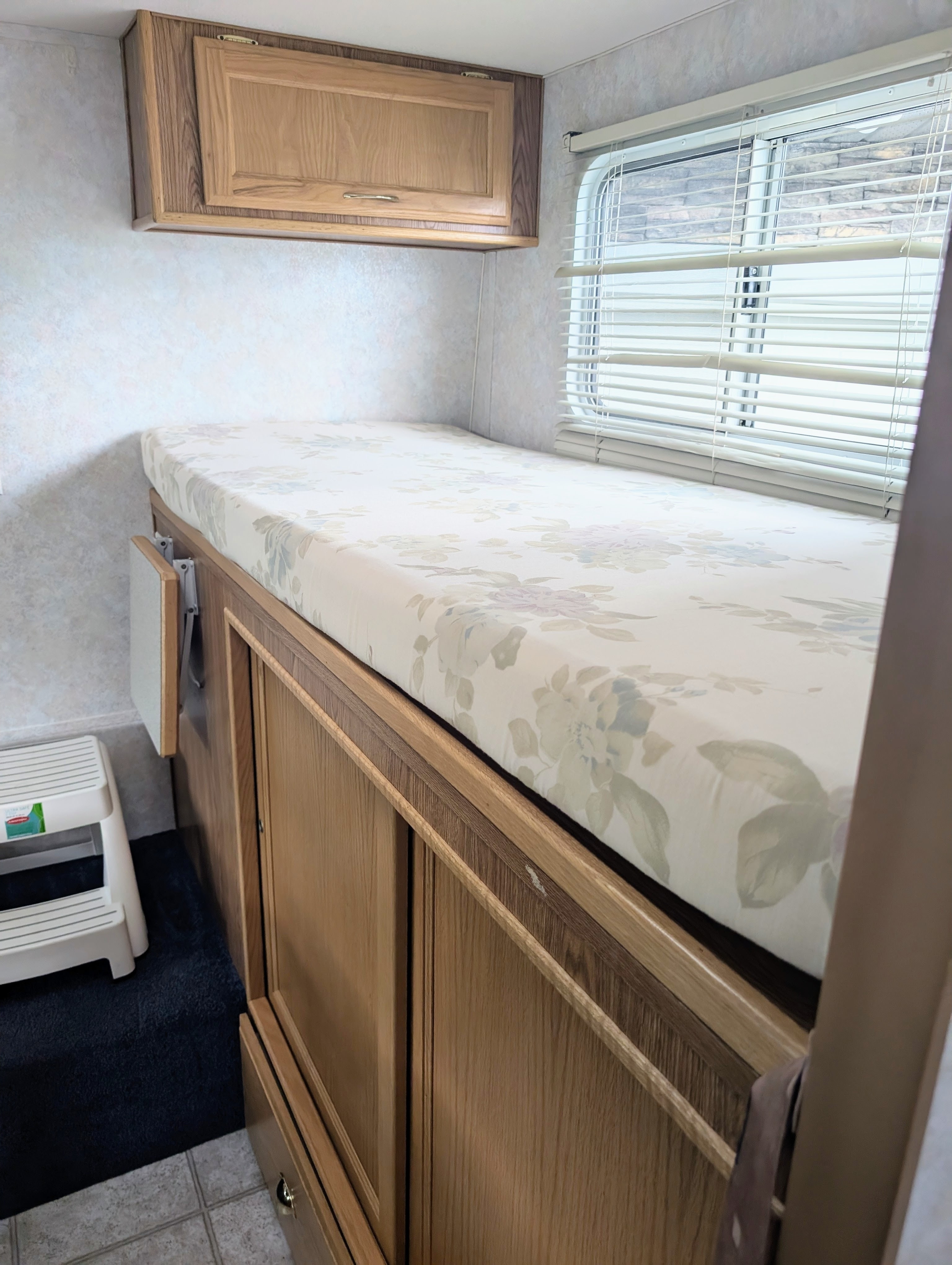 Sean's Vanguard Legend Travel Trailer