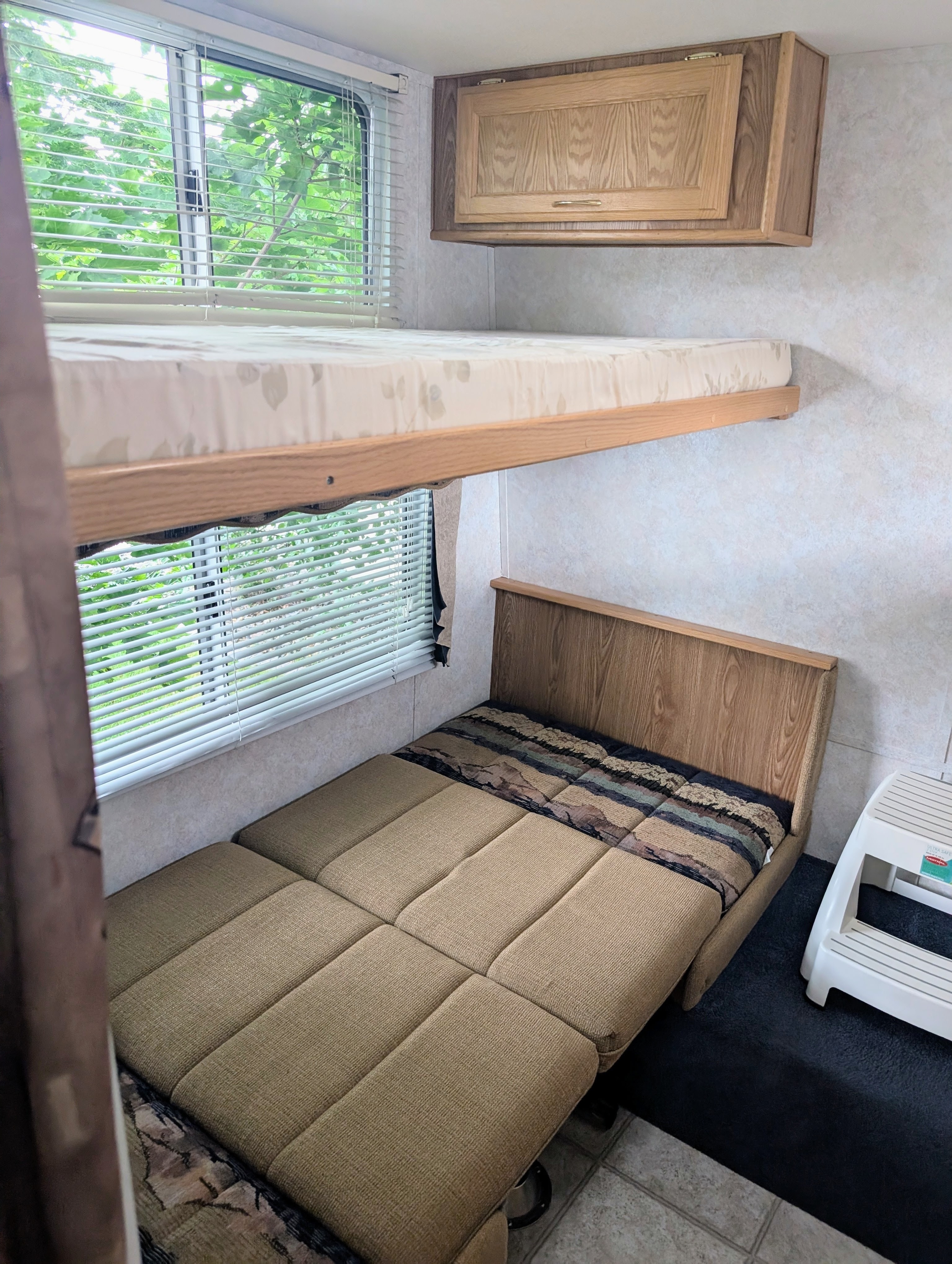 Sean's Vanguard Legend Travel Trailer