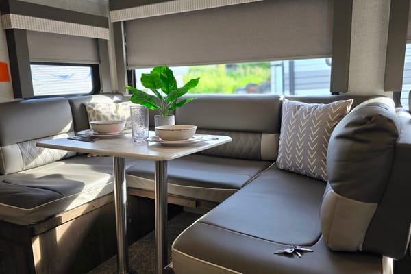 2022 Forest River Salem Cruise Lite Travel Trailer sleeps 10