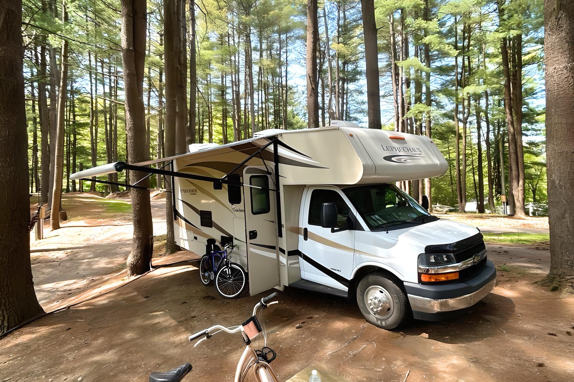 ADVENTURE AWAITS : SPACIOUS 2017 CHEVY LEPRECHAUN
