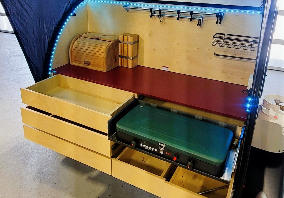 Ez-Tow Evolve Solar Outing Micro Trailer