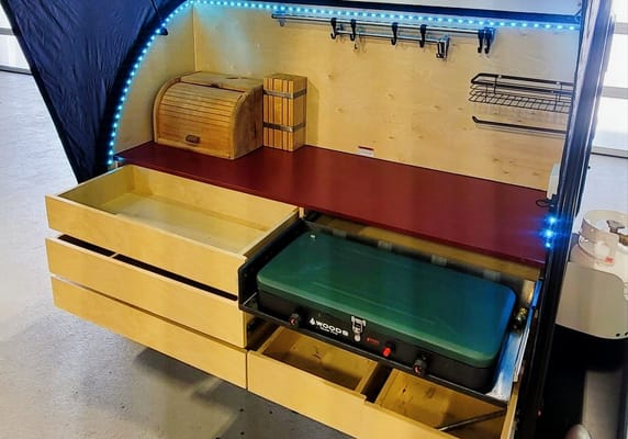 Ez-Tow Evolve Solar Outing Micro Trailer