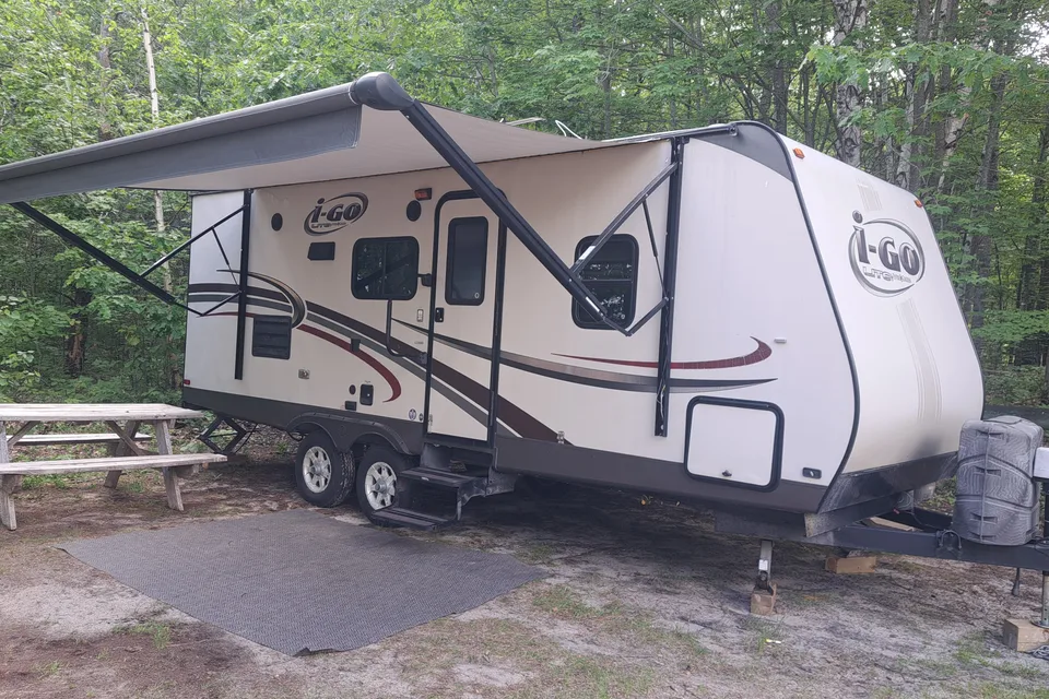 22ft i-GO LITE BOONDOCKER