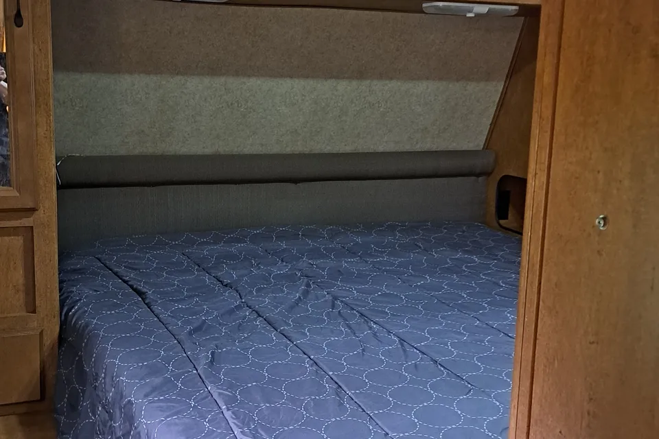 22ft i-GO LITE BOONDOCKER