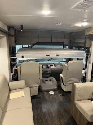 'Valerie' 2023 Winnebago Vista ACO2044