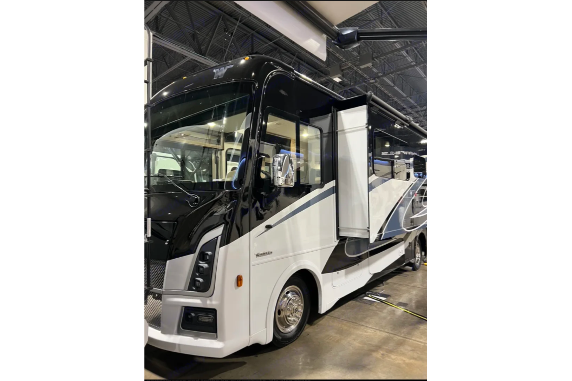 'Valerie' 2023 Winnebago Vista ACO2044