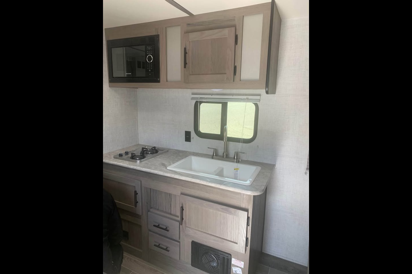 2021 - Gulf Stream Ameri-Lite 197BH Roulotte