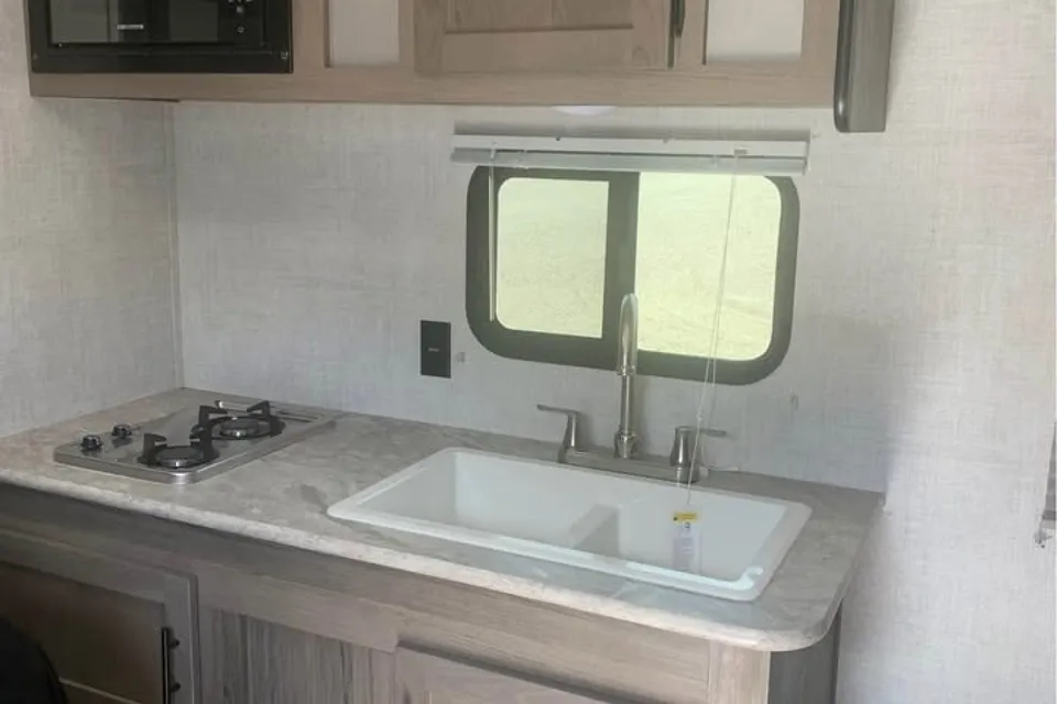 2021 - Gulf Stream Ameri-Lite 197BH Roulotte
