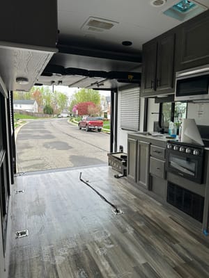 Aaron's Heartland Fuel 260 Toy Hauler