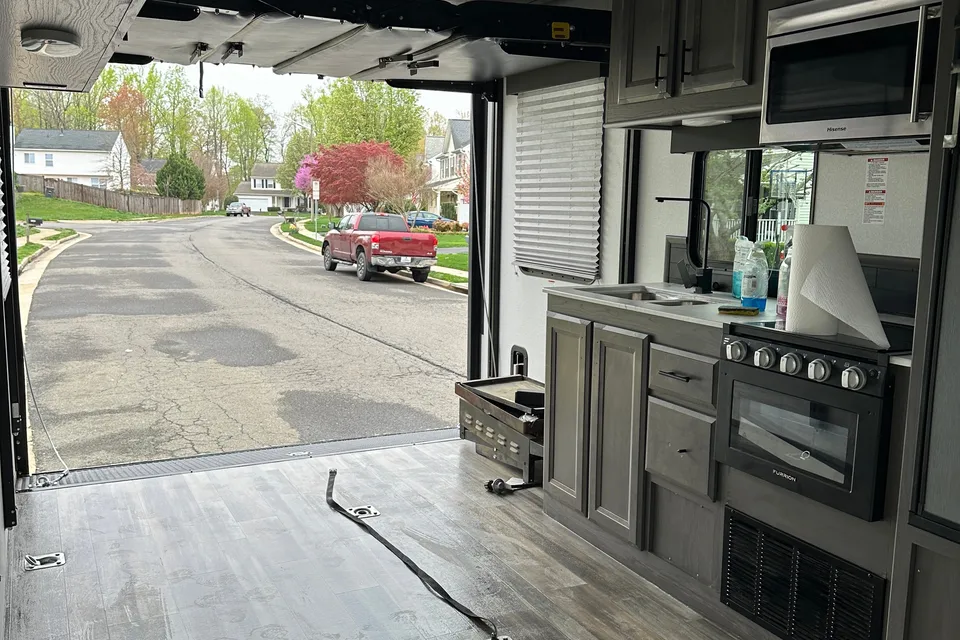Aaron's Heartland Fuel 260 Toy Hauler