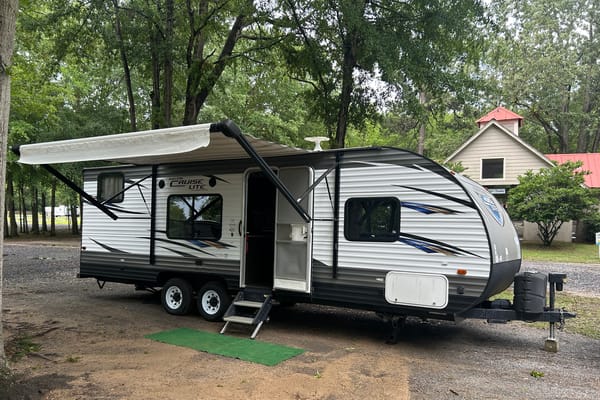 Stephen's Forest River 261BHXL Salem Cruise Lite Travel Trailer