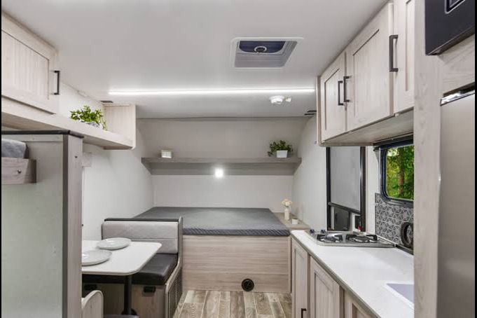 Amelia's Heartland Mallard M17BHL Travel Trailer